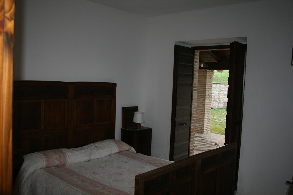 Villa Agriturismo Colle Del Sole San Martino in Colle  Zimmer foto